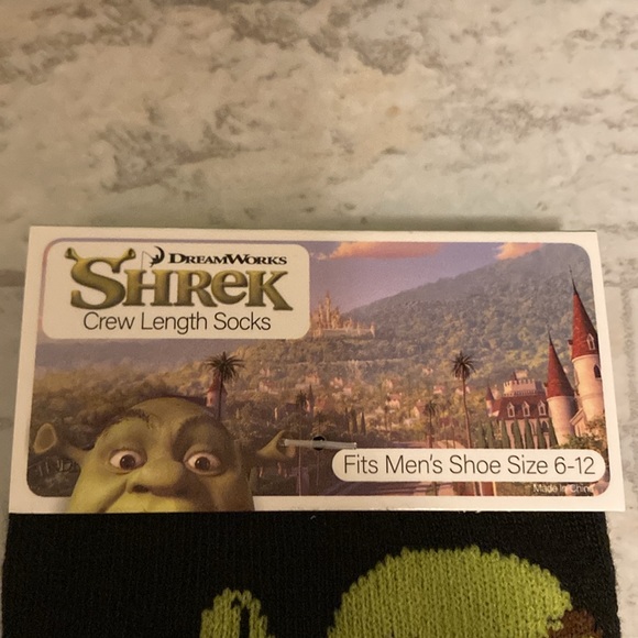Men’s Shrek Crew Length Socks - Picture 4 of 5
